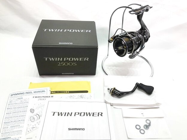 シマノ「20 ツインパワー 2500S」買取