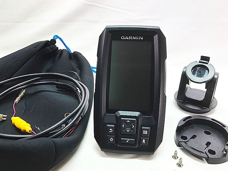 ガーミン STRIKER Plus 4cv 買取