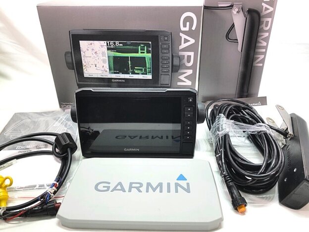 ガーミン 魚探 エコマップ UHD 72svを高価買取